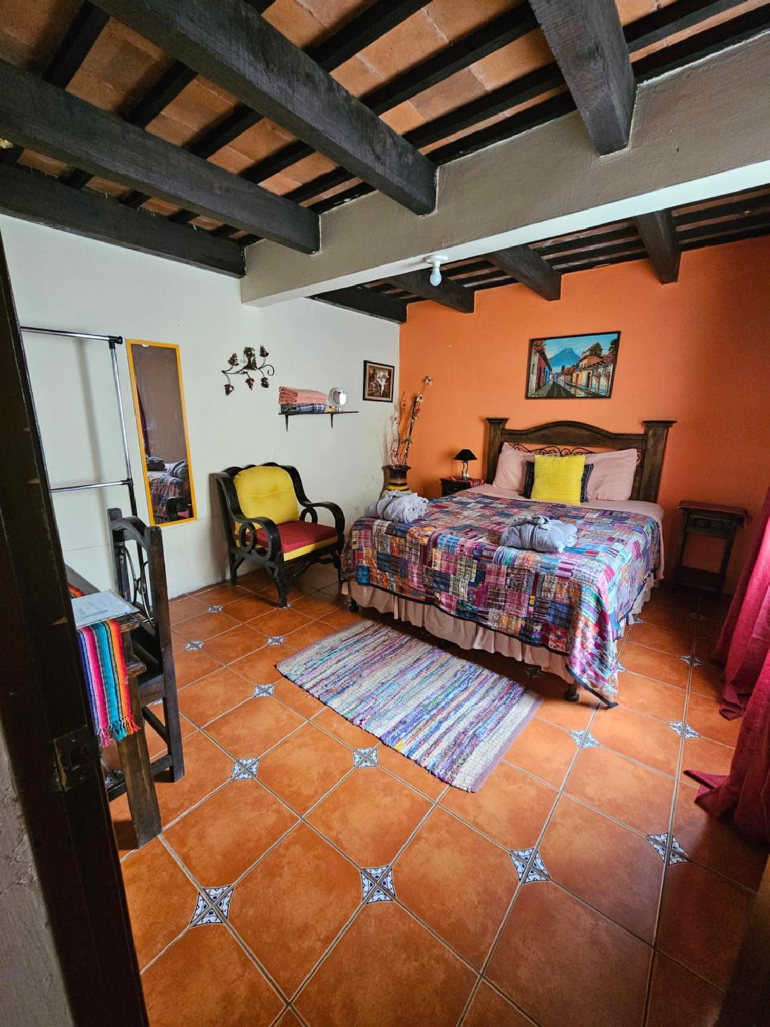 Hotel Casa Del Cerro 2*